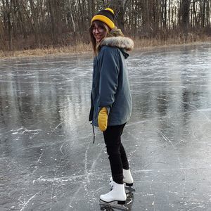 Meet your Posher, Demitra